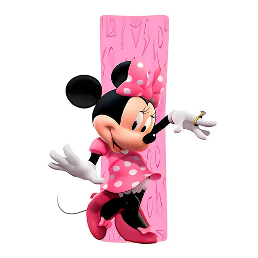 Minnie And The Letter I